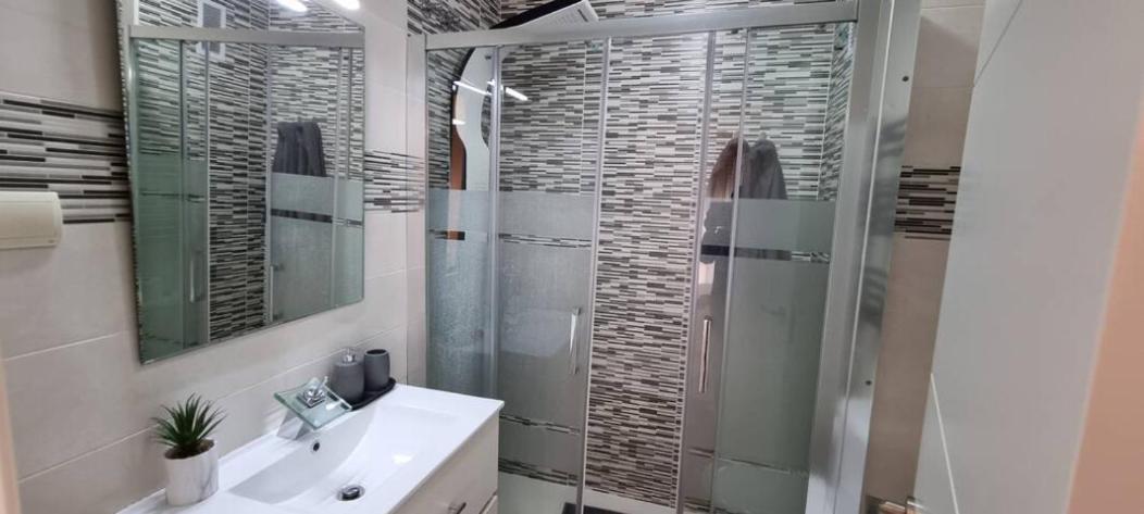 Malaga Centro Bonito Apartamento Ngoại thất bức ảnh